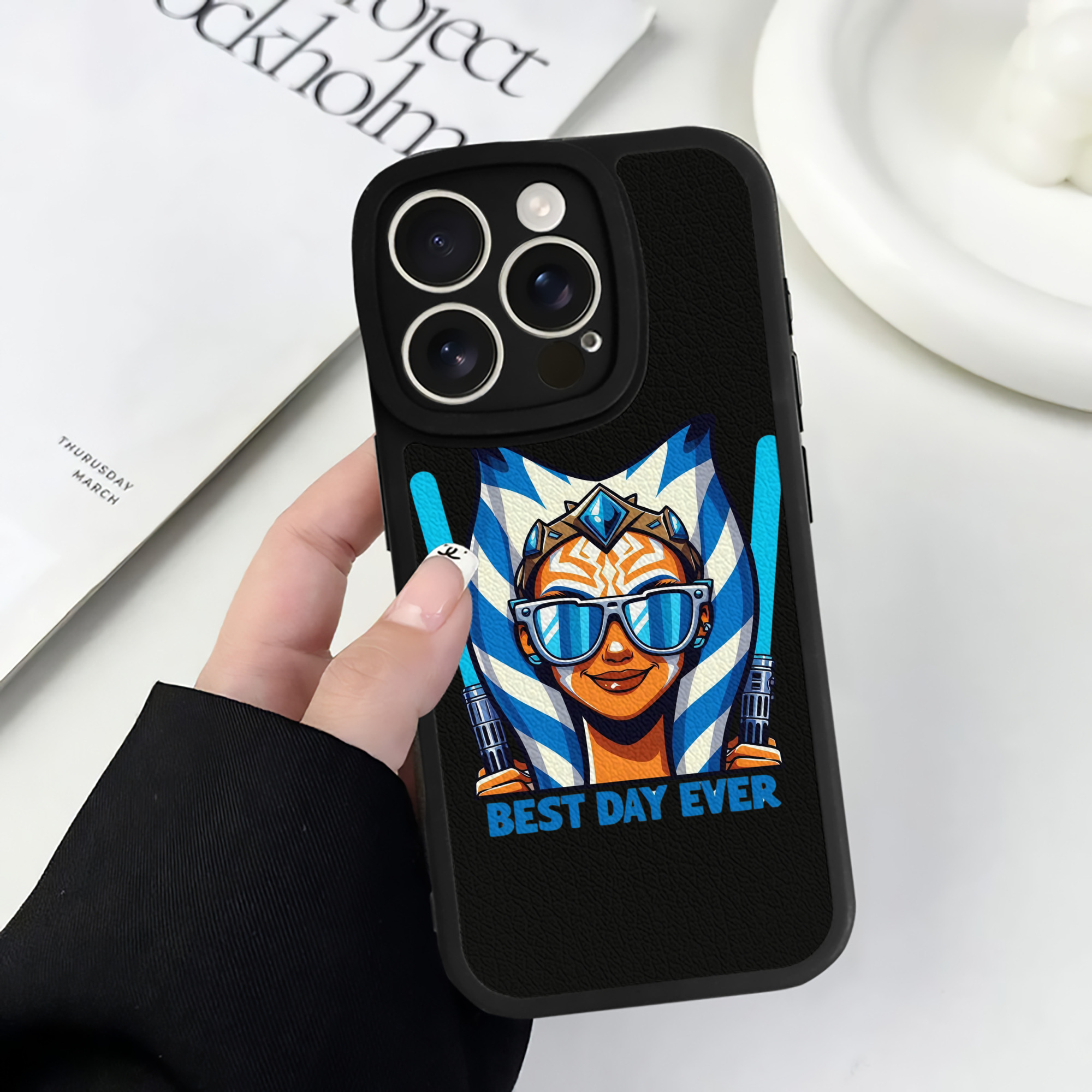 （画像用） スター・ウォーズ Star Wars 【iPhone 16シリーズ対応】シリコンスマホケース（レザー調） 材質：シリコン